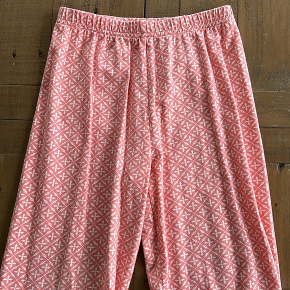 Shrimp and grits serendipity ruffle pants - Picture 3 of 5